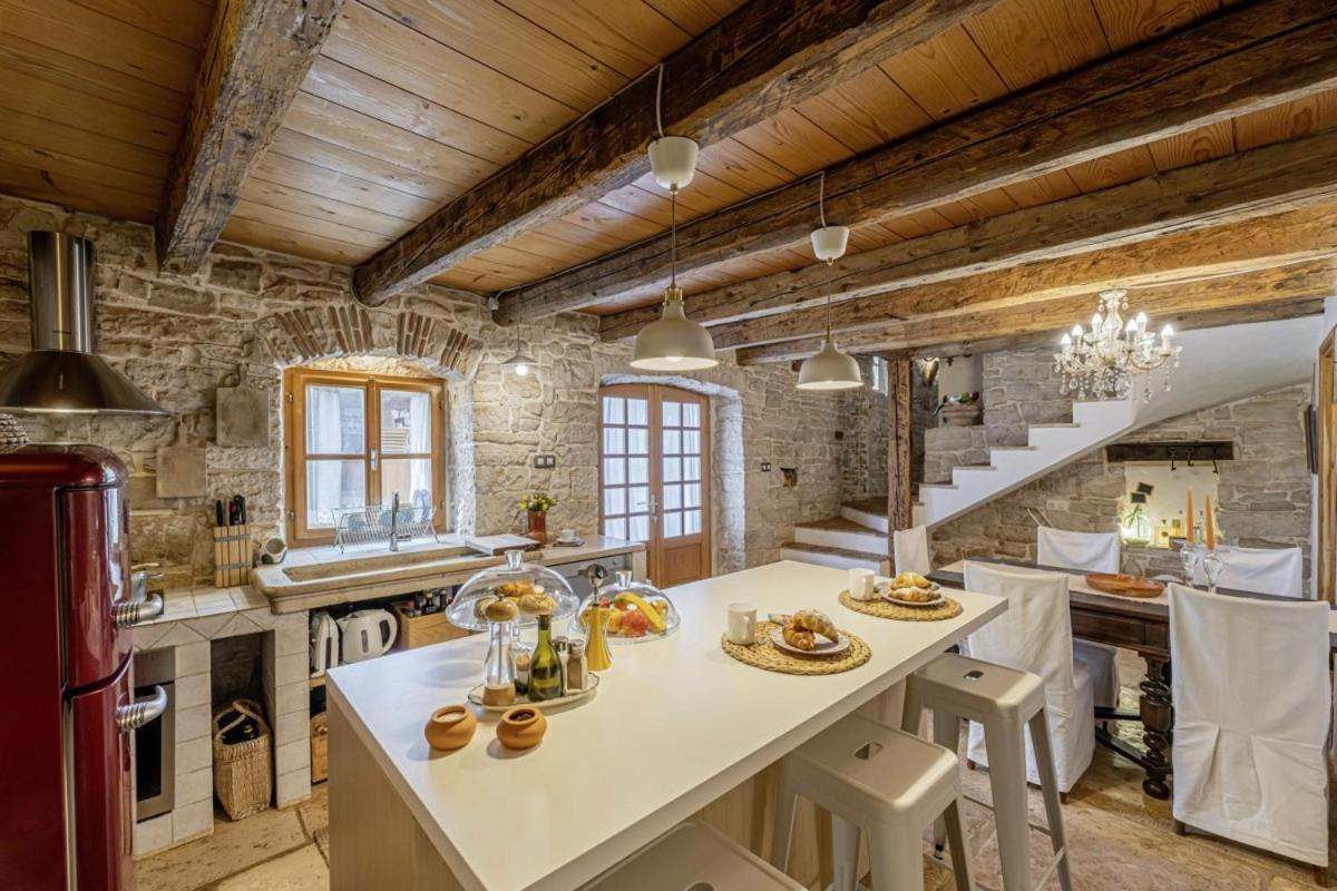 Una In Kranjcici - Haus Fuer 5-6 Personen Svetvinčenat 外观 照片